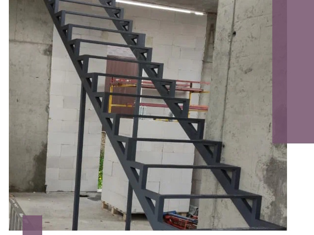 Демонтаж металлических лестниц в Ефремах быстро и безопасно