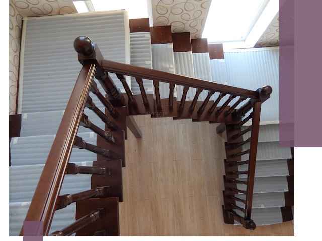 П-образные лестницы под ключ в Ефремах — изготовление и монтаж