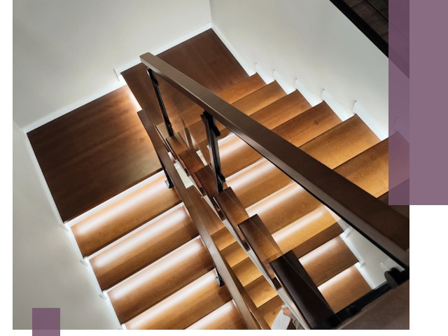 Изготовление П-образных лестниц под ключ в Ефремах