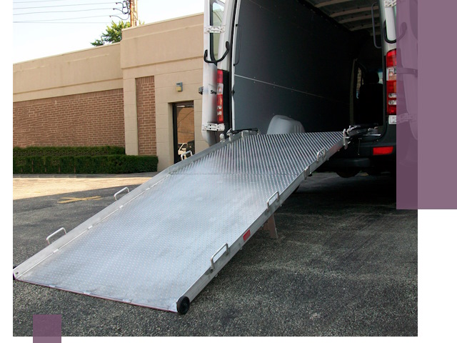 Мобильные пандусы в Ефремах — производство, монтаж и аренда